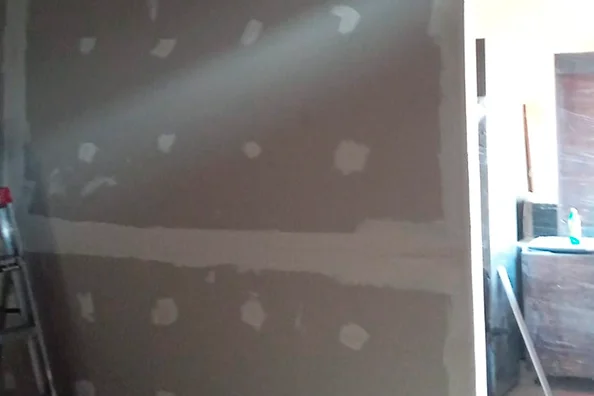 Proyecto comercial con obra civil, pintura y tablaroca para VALVO en Zapopan, Jalisco